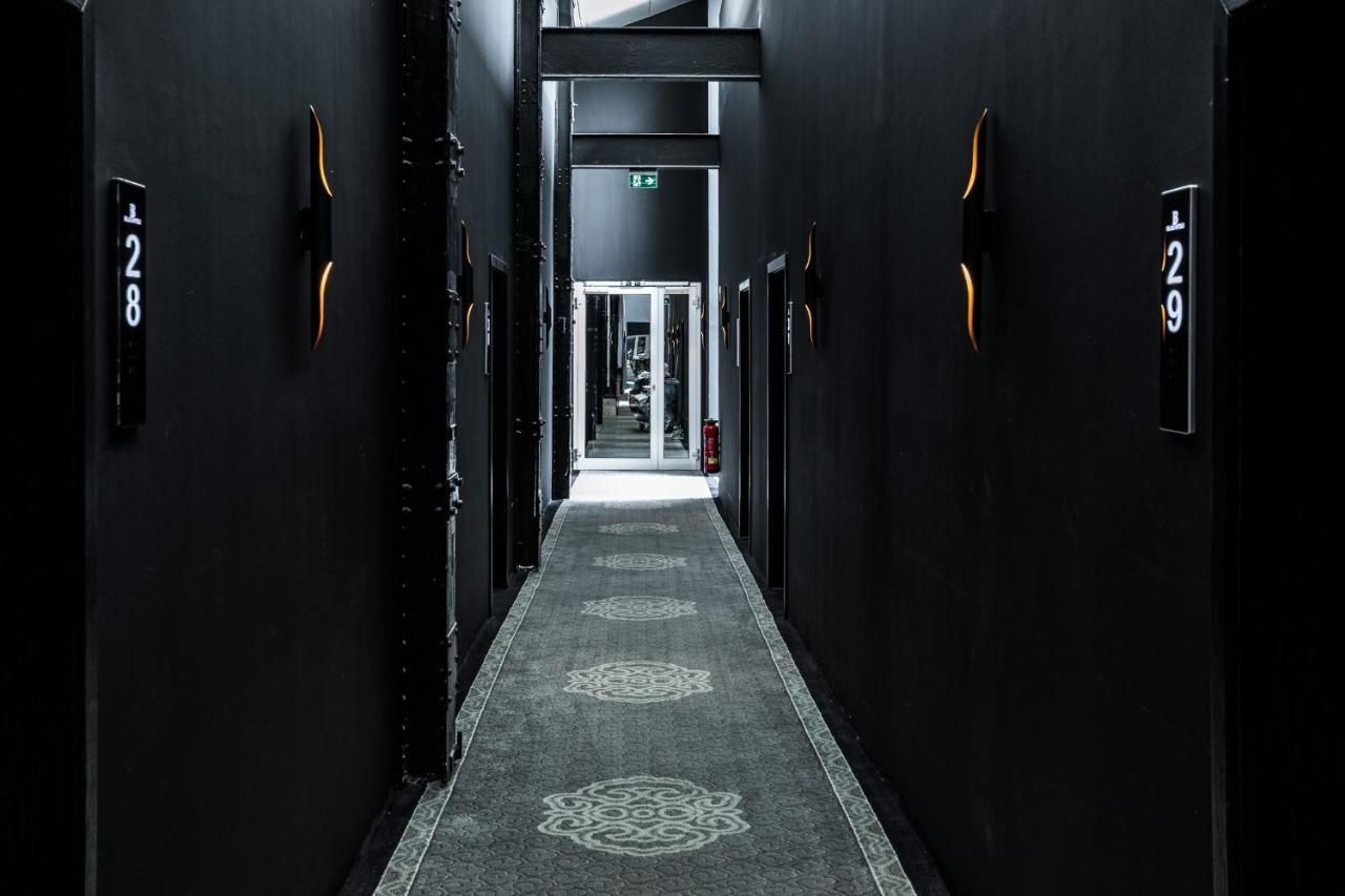 Black Hotels Koeln Eksteriør billede